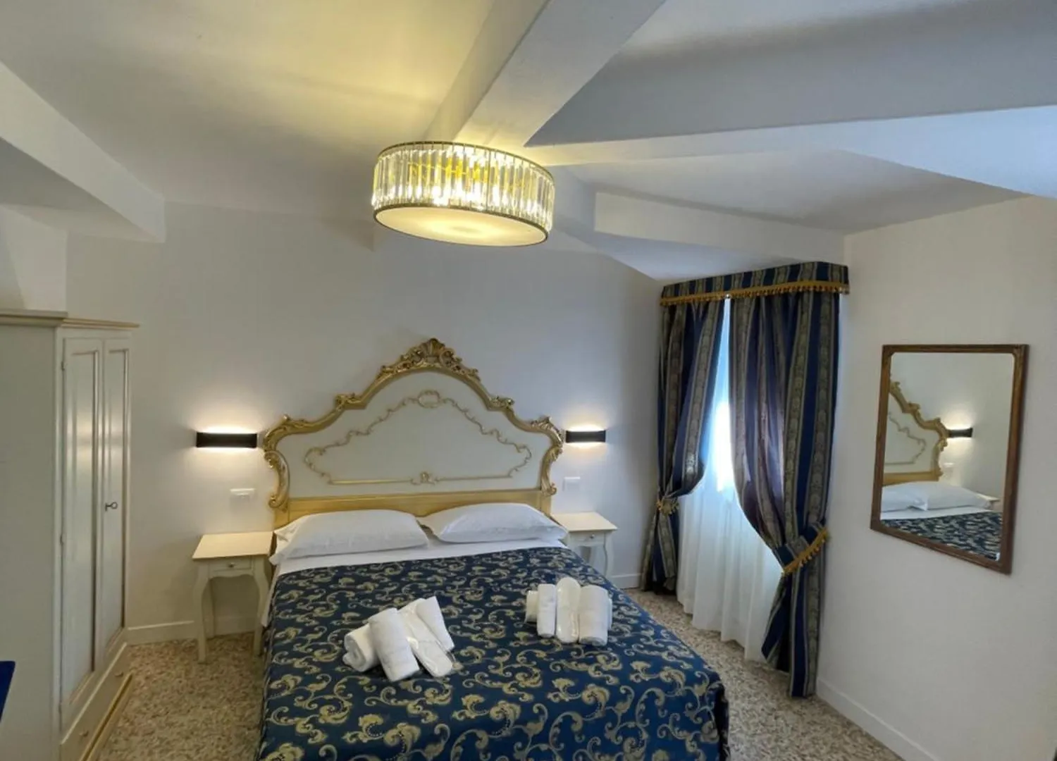 Ca'Paradiso Venice 0*,